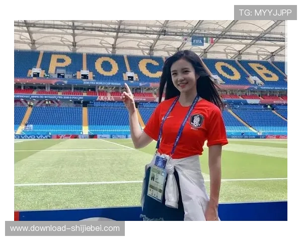 世界杯女神张艺媛的精彩瞬间盘点,展现她的迷人风采与魅力